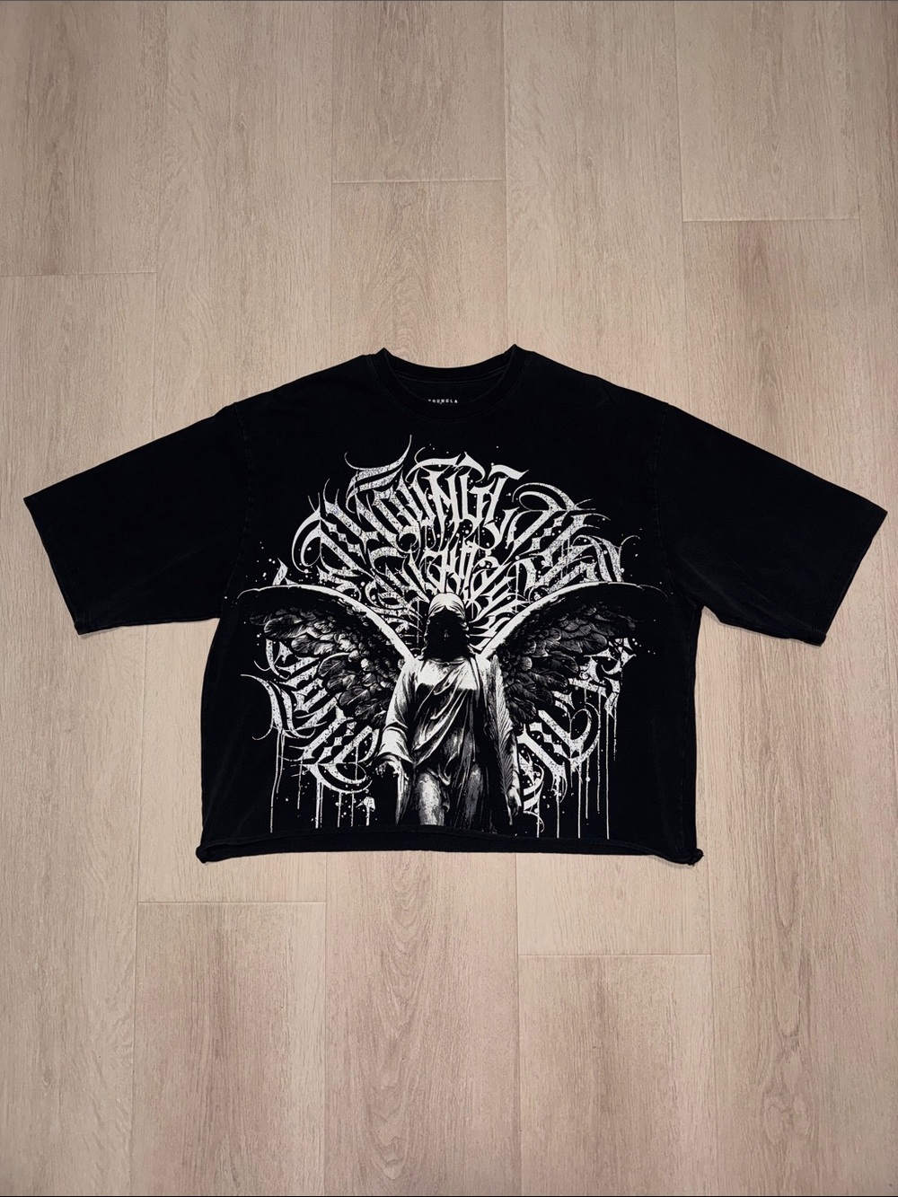 Young LA PumpCover Crop Top Black Graphic Angel Print Men's T-Shirt
